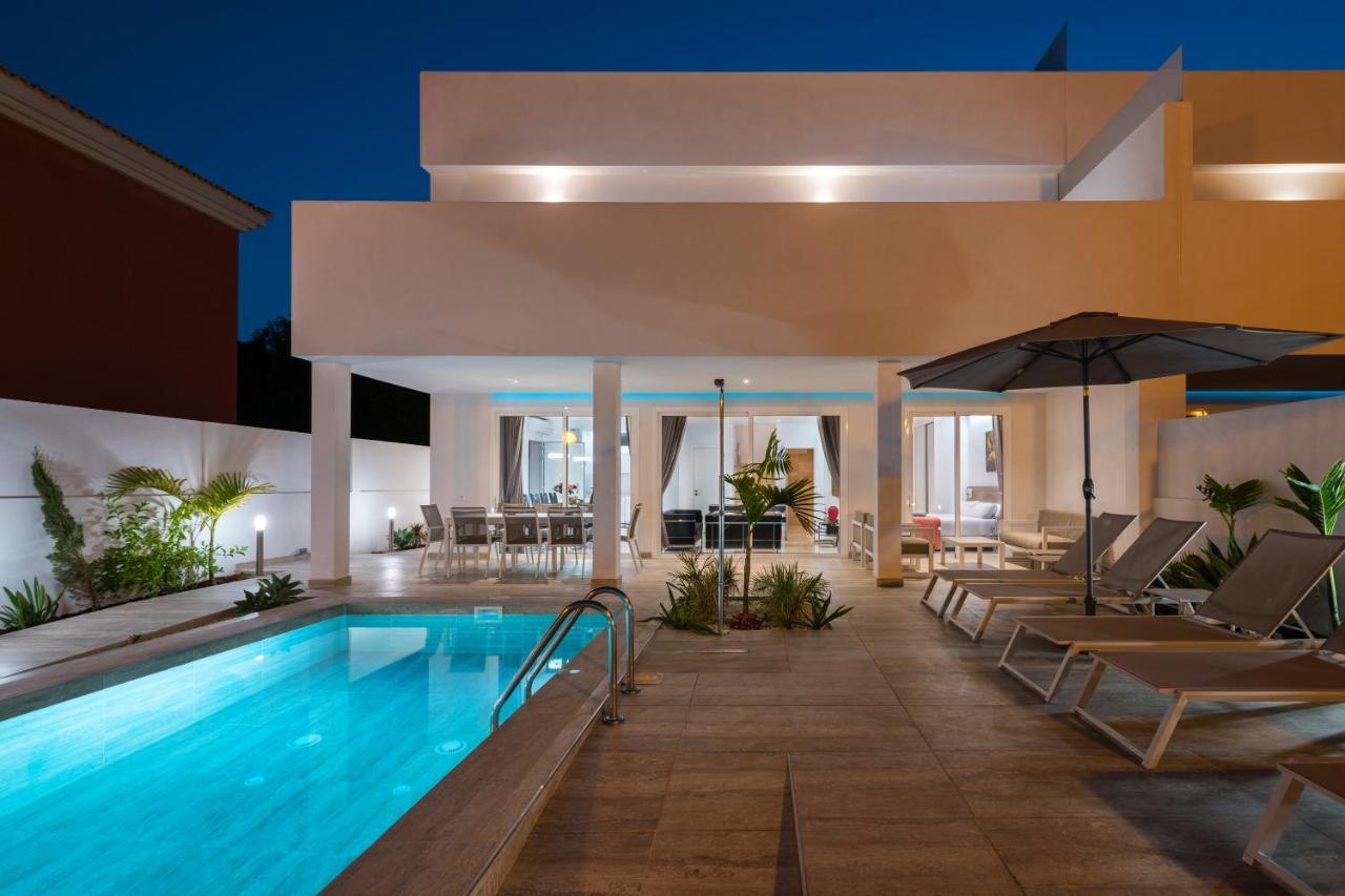 Villa Deluxe Suites Maspalomas ماسبالوماس المظهر الخارجي الصورة